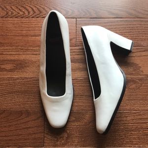 Vintage White Mules